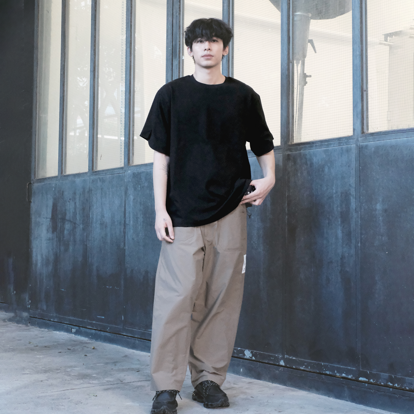 2DT008 / 2 Details Tee