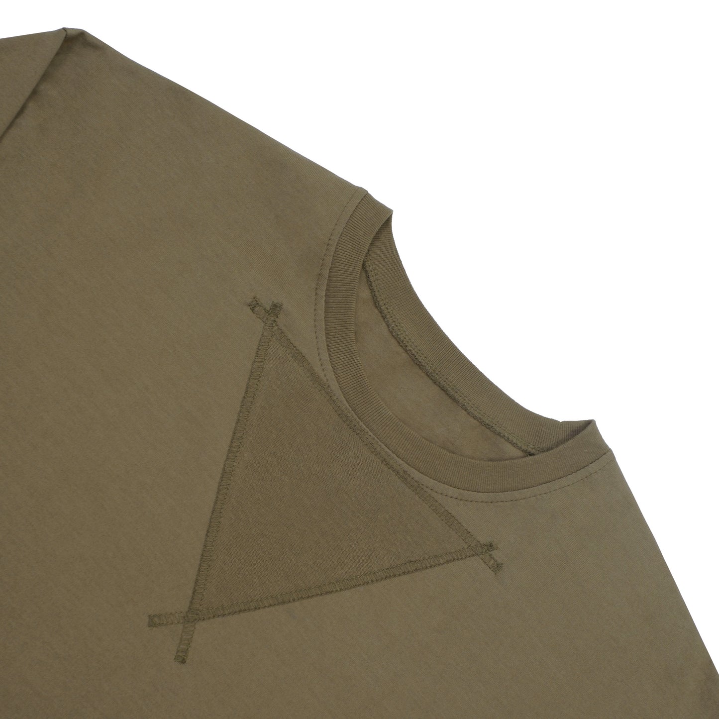 3DT014 / 3 Details TEE