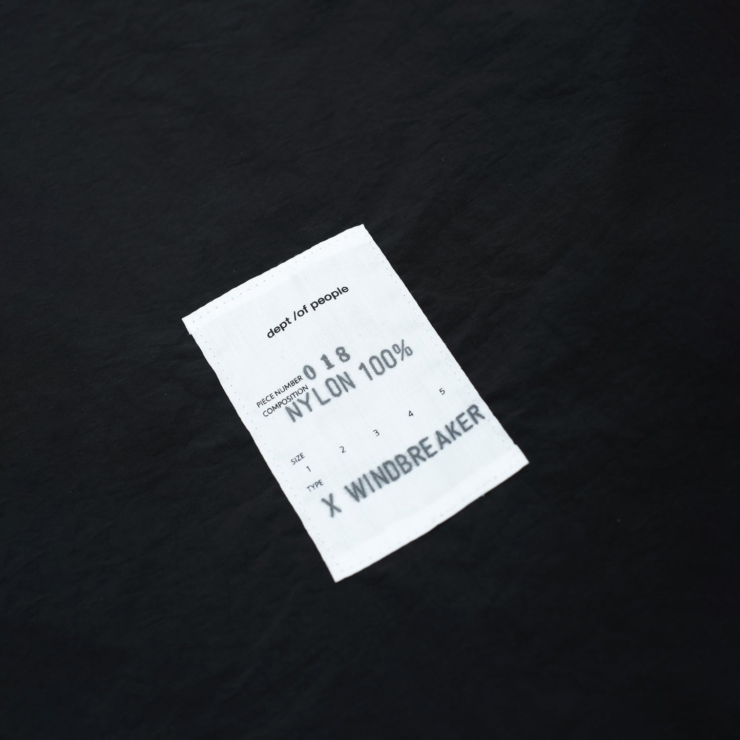 XWB018 / X WindBreaker
