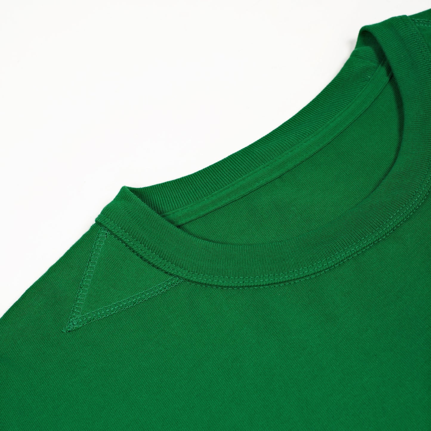 2DDT030 / 2 Details Daily Tee