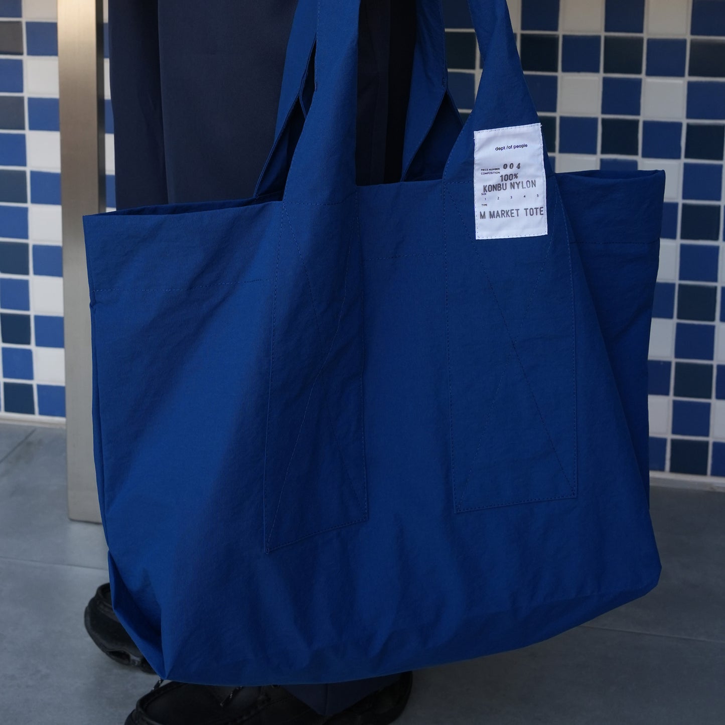 MMT004 Medium Market Tote | Indigo / Olive