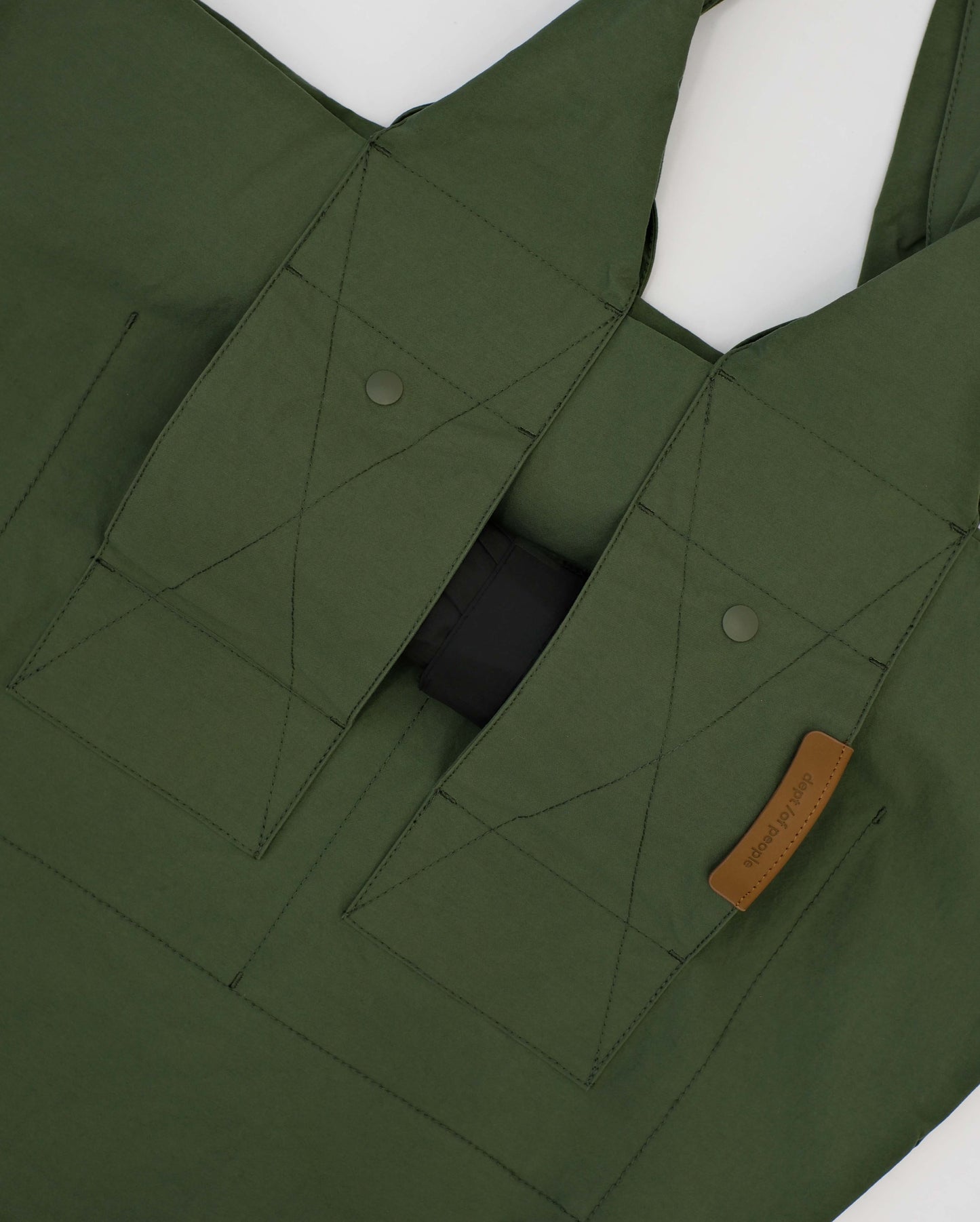 - ST029 / Shelter Tote