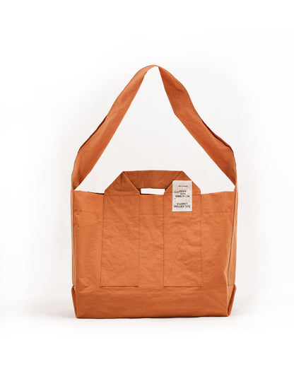 - MMT004S / Medium Market Tote Strap | Amberglow